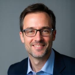 Portrait de Lucas Dubois, CTO d’Advanced Digital Solutions